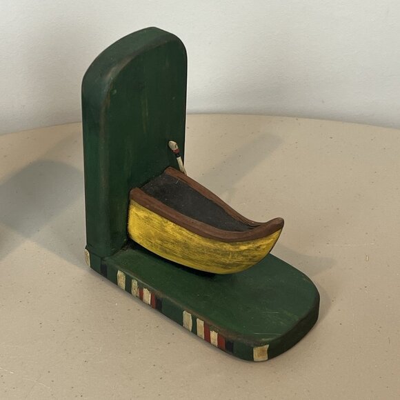 Wooden Canoe Bookends Green Yellow Rustic Man Cave Boys Room Fishing Lightweight - Picture 3 of 16